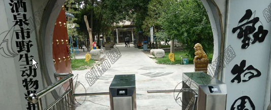 景區(qū)閘機，景區(qū)三輥閘解決方案，景區(qū)閘機票務系統(tǒng)二維碼系統(tǒng)方案
