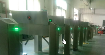 美國(guó)人不知道的防疫利器之一“創(chuàng)新通新型降疫人行閘機(jī)'